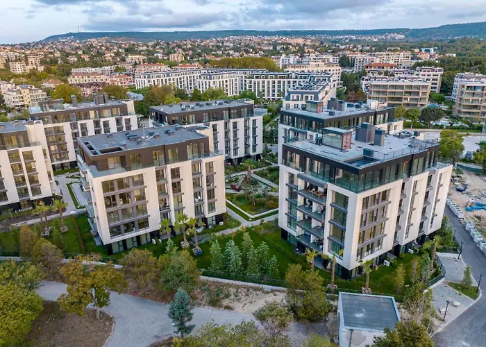 Free Parking Flats With Wifi And Pool Апартамент Варна