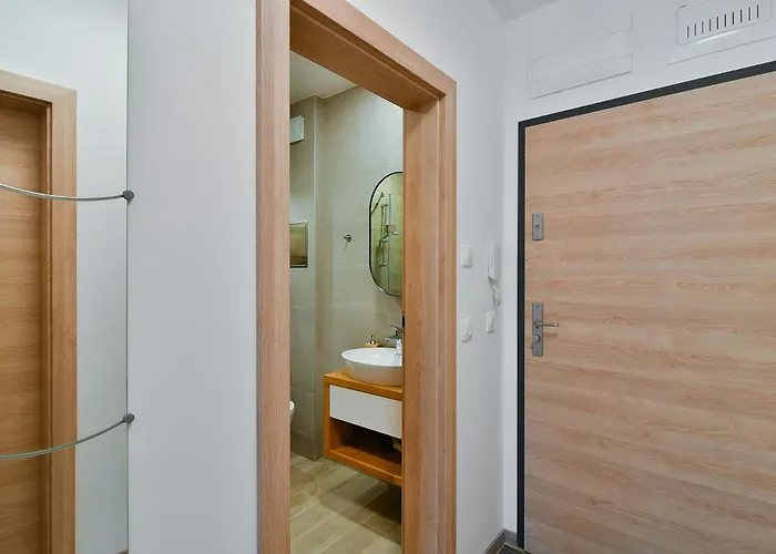 Free Parking Flats With Wifi And Pool Апартамент *