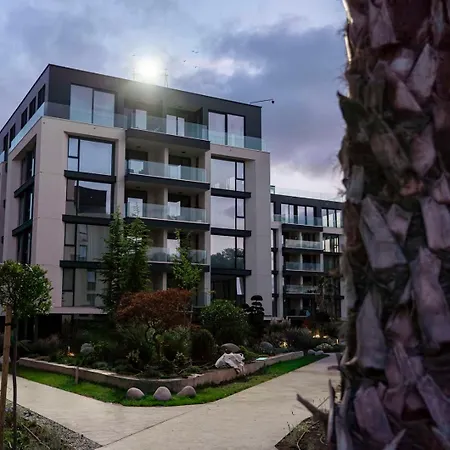 Free Parking Flats With Wifi And Pool Apartamento *