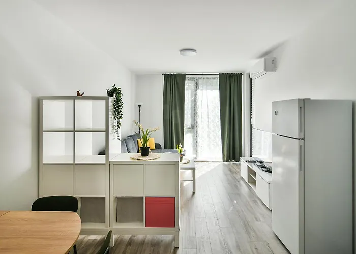 Free Parking Flats With Wifi And Pool * Varna