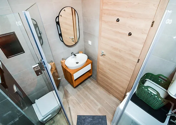 Free Parking Flats With Wifi And Pool * Varna